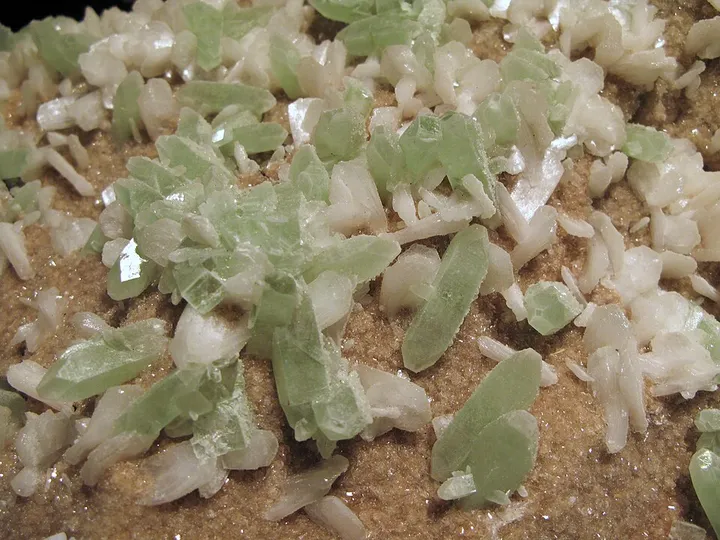 Heulandite