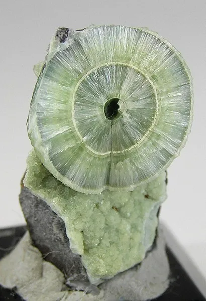 Wavellite