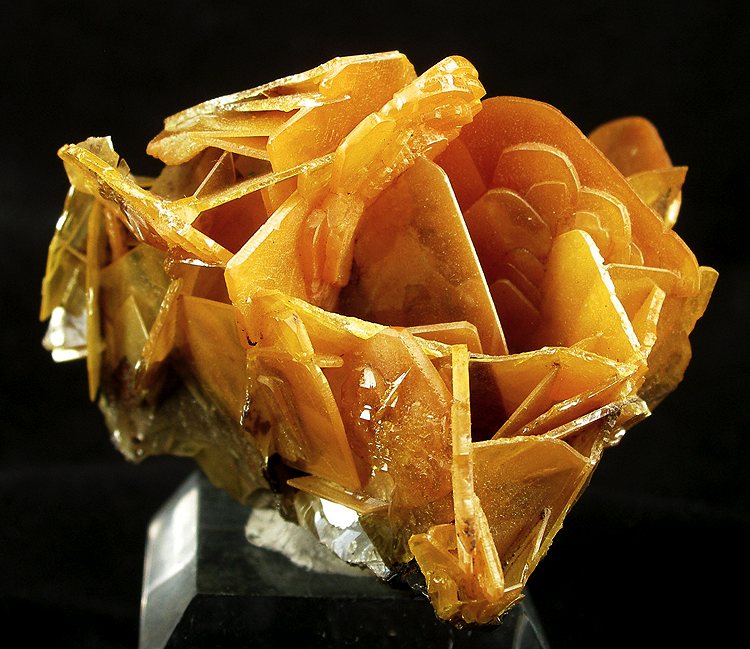 Wulfenite